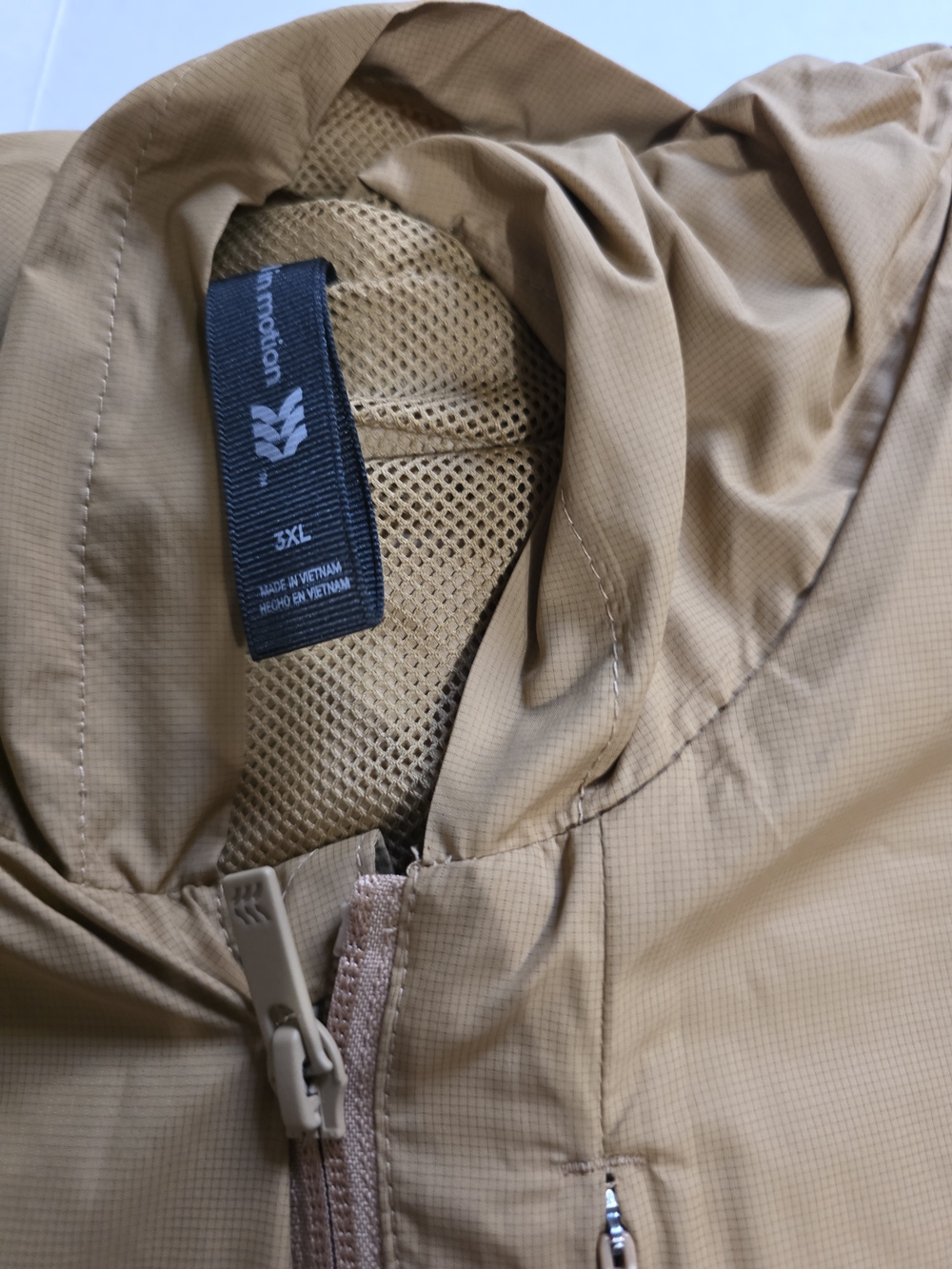 all in motion Men's Hooded Windbreaker Jacket - Tan - Picture 9 of 10